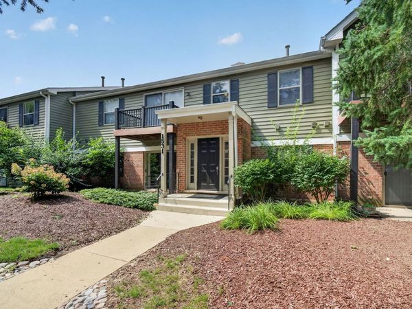 1531 Raymond Drive , Unit 101, Naperville, IL 60563