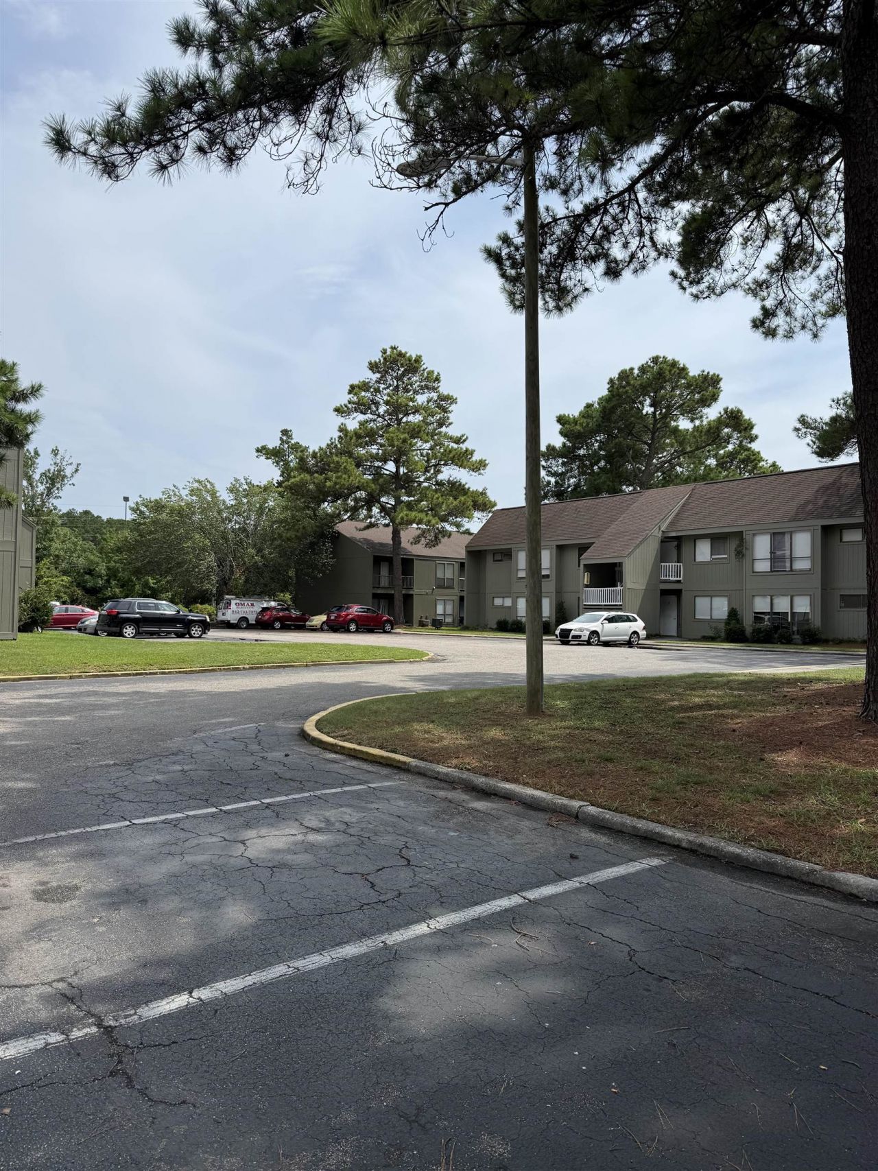 2000 Greens Blvd. Photo 13