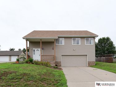208 Jackson Street, Blair, NE 68008