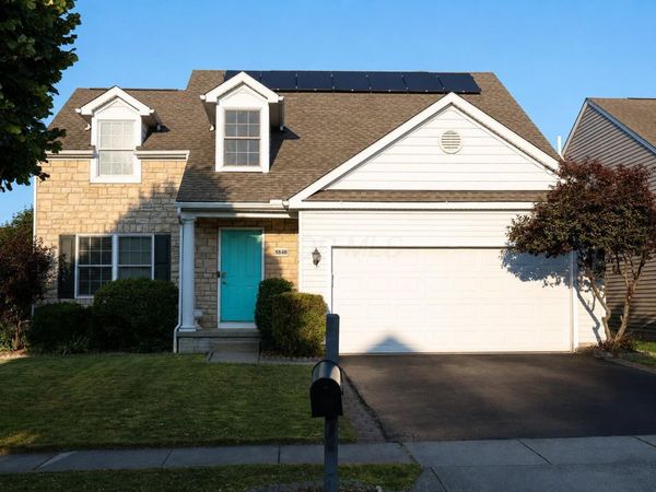 8840 Meadow Grass Lane, Lewis Center, OH 43035