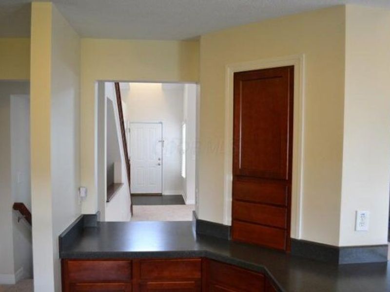 8840 Meadow Grass Lane, Lewis Center, OH 43035 Photo 16