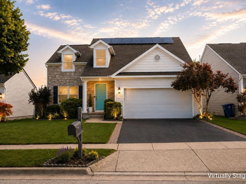 8840 Meadow Grass Lane, Lewis Center, OH 43035 Photo 2