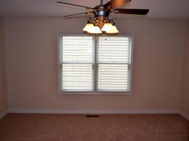 8840 Meadow Grass Lane, Lewis Center, OH 43035 Photo 24