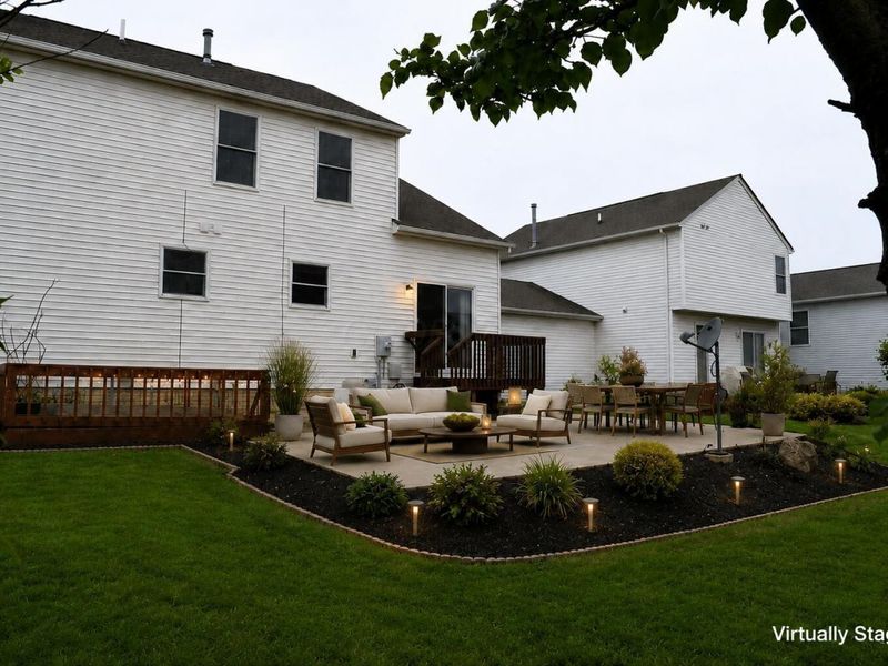 8840 Meadow Grass Lane, Lewis Center, OH 43035 Photo 5