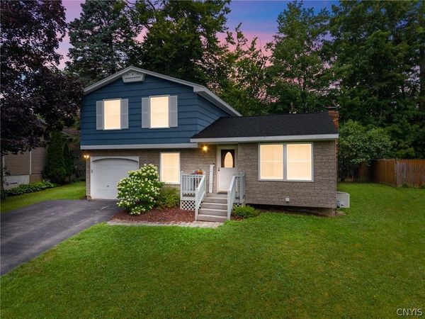 4203 Orion Path, Liverpool, NY 13090