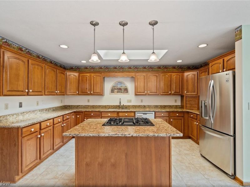 2644 Canaan Drive, Uniontown, OH 44685 Photo 12