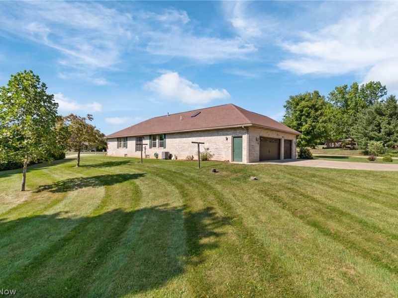 2644 Canaan Drive, Uniontown, OH 44685 Photo 29