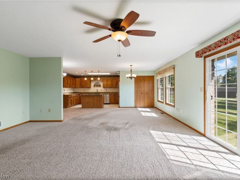 2644 Canaan Drive, Uniontown, OH 44685 Photo 8