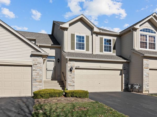 1638 Fredericksburg Lane , Unit 1638, Aurora, IL 60503