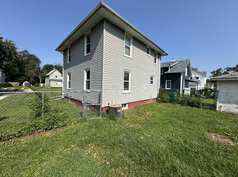 Main Photo