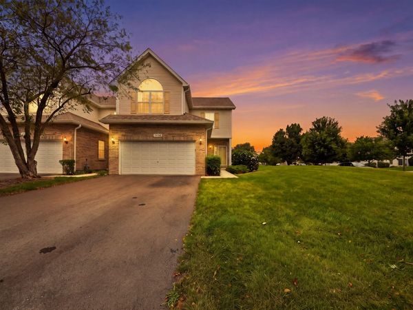 1114 Coventry Lane , Bolingbrook, IL 60440