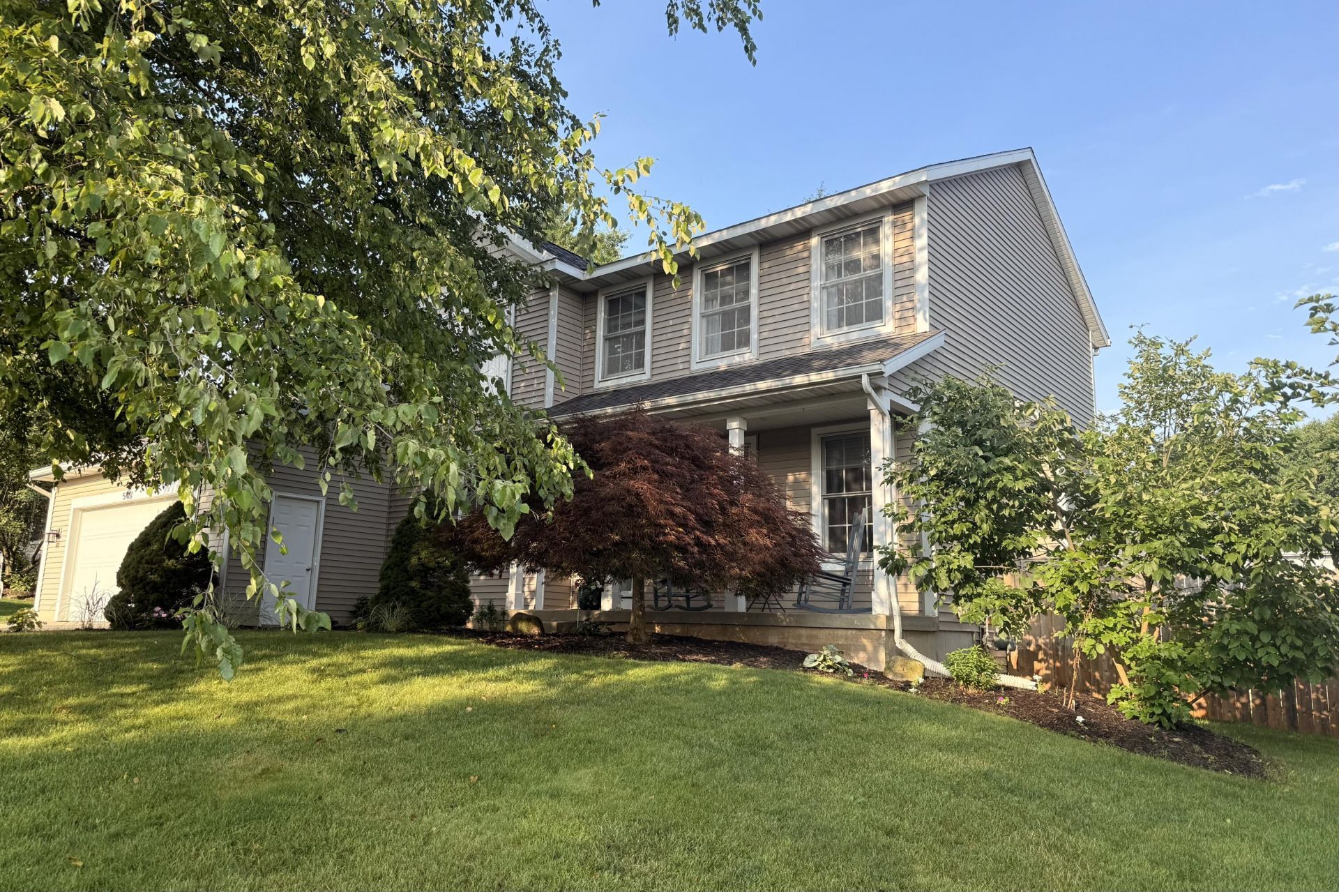 5461 Caravel Drive Sw, Wyoming, MI 49418 Main Photo