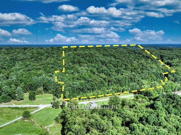 10592 Fallsburg Road NE, Frazeysburg, OH 43822