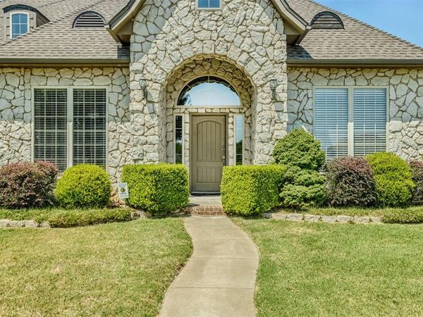15315 Coral Creek Lane, Oklahoma City, OK 73165