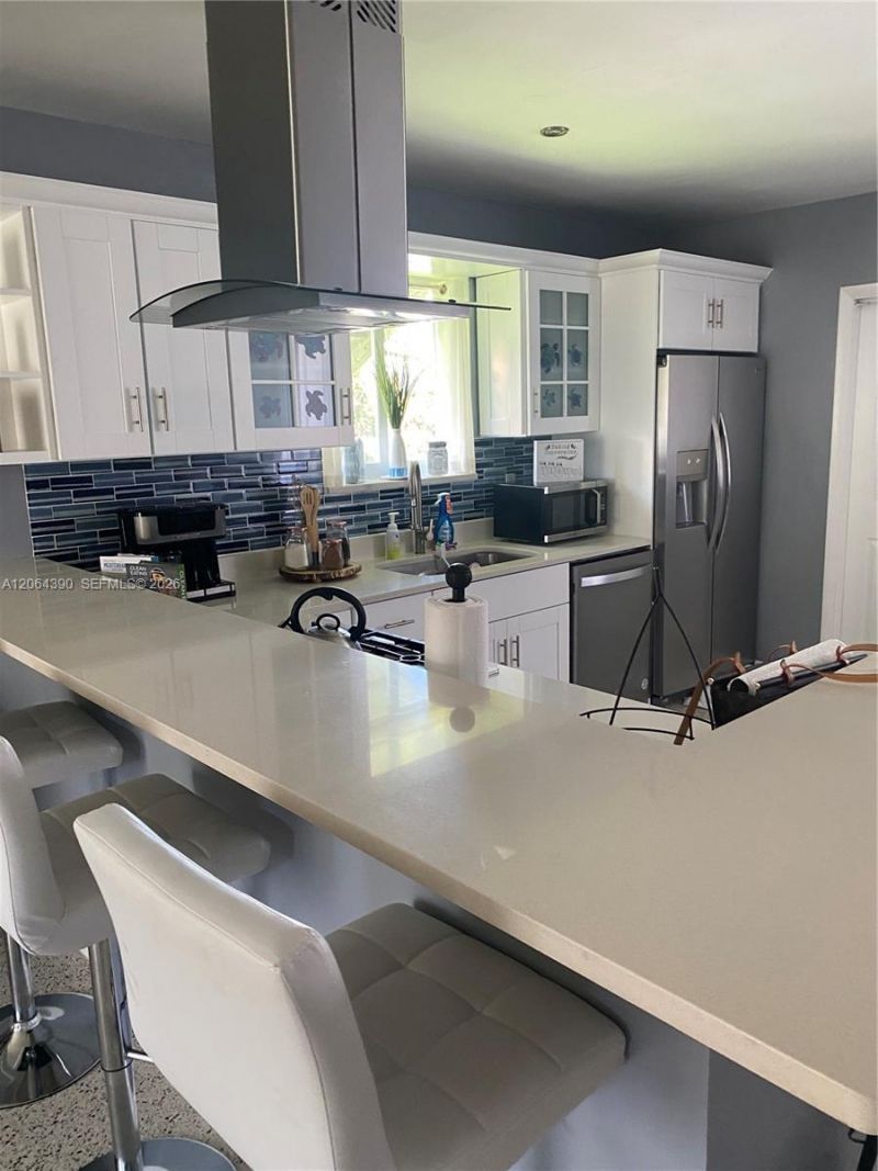 1915 Mayo St , Hollywood, FL 33020 Photo