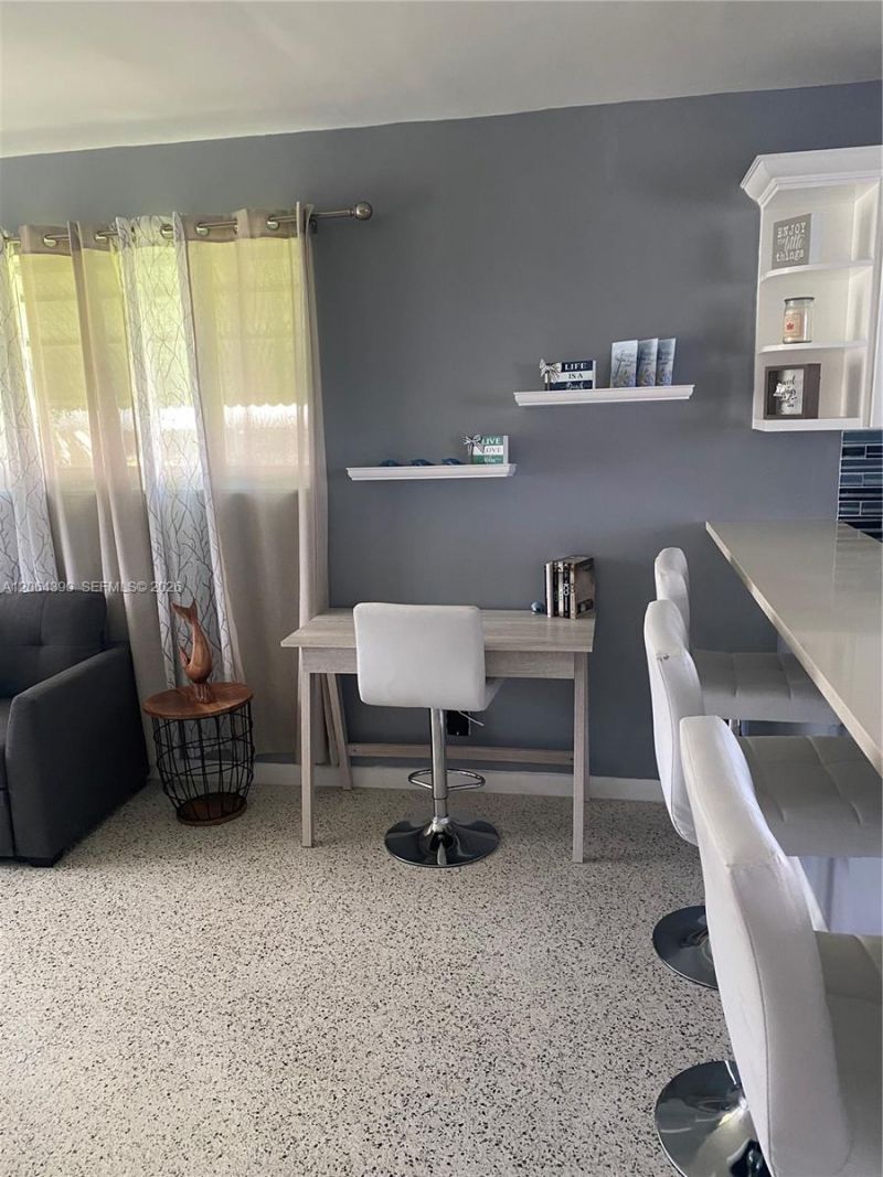 1915 Mayo St , Hollywood, FL 33020 Photo