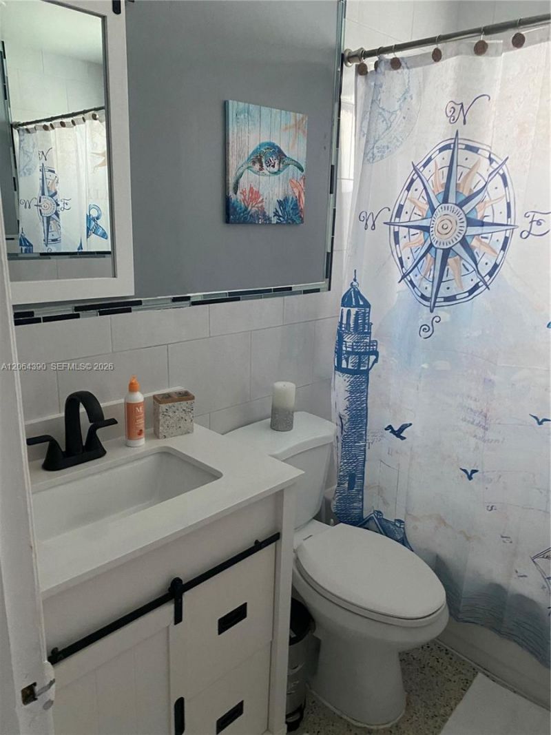 1915 Mayo St , Hollywood, FL 33020 Photo