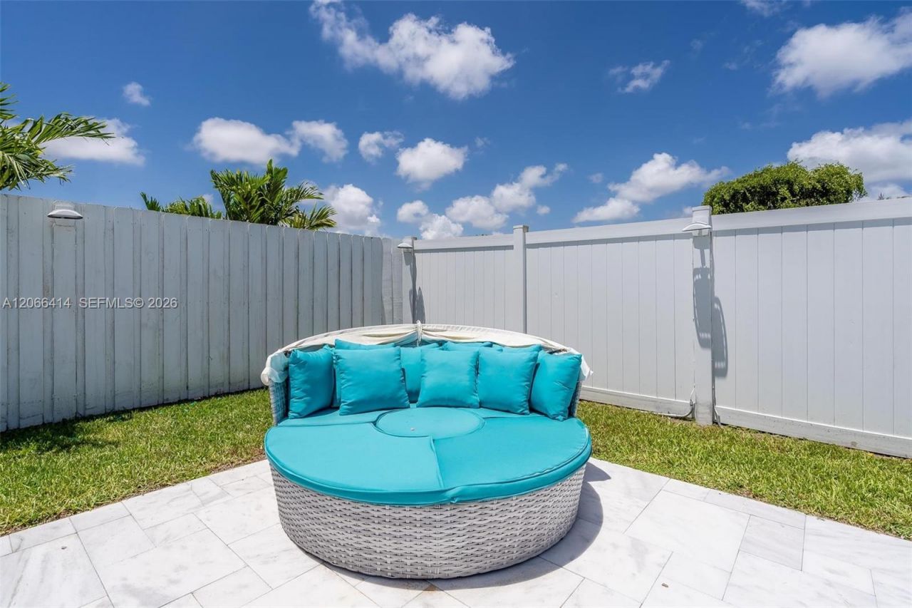 669 NW 15th Ave , Boca Raton, FL 33486 Photo