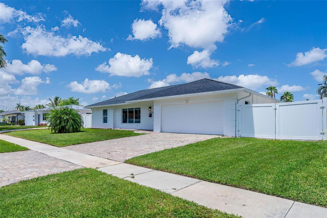 669 NW 15th Ave , Boca Raton, FL 33486 Photo