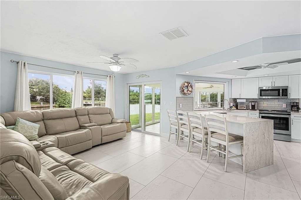 12088 Boat Shell Dr , Matlacha Isles, FL 33991 Photo