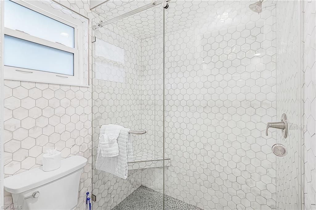 12088 Boat Shell Dr , Matlacha Isles, FL 33991 Photo