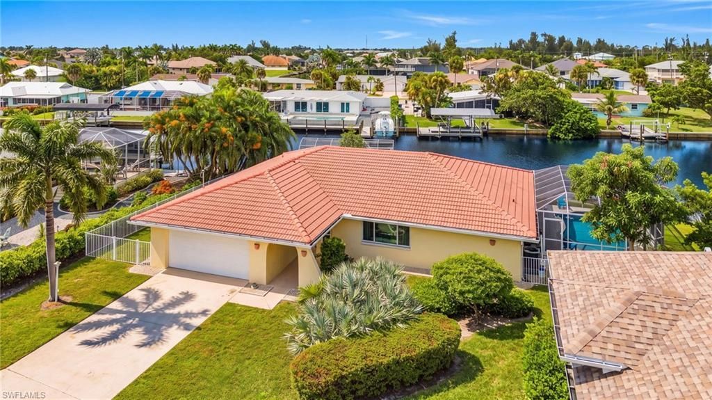 12088 Boat Shell Dr , Matlacha Isles, FL 33991 Photo