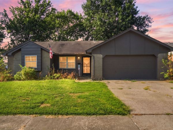 1101 W 14th Place, Claremore, OK 74017