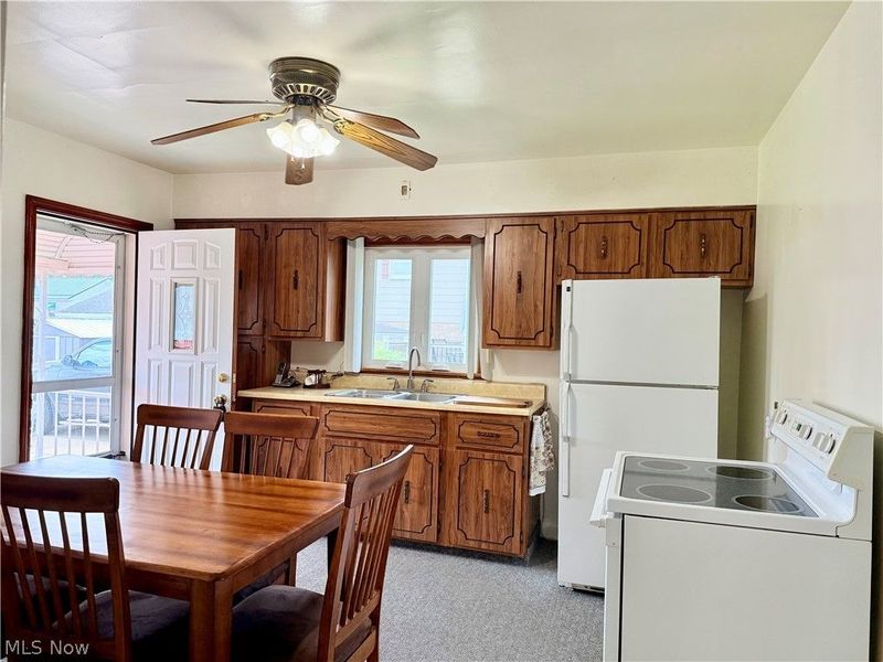 205 Hudson Avenue, Tiltonsville, OH 43963 Photo 12