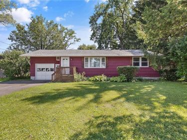 6508 Kirkville Road, East Syracuse, NY 13057