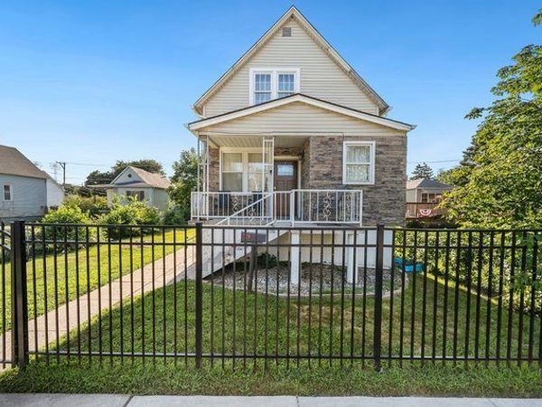 13442 S Avenue N Avenue , Chicago, IL 60633