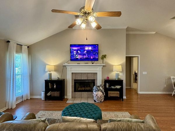 109 Evergreen Way, Flowood, MS 39232