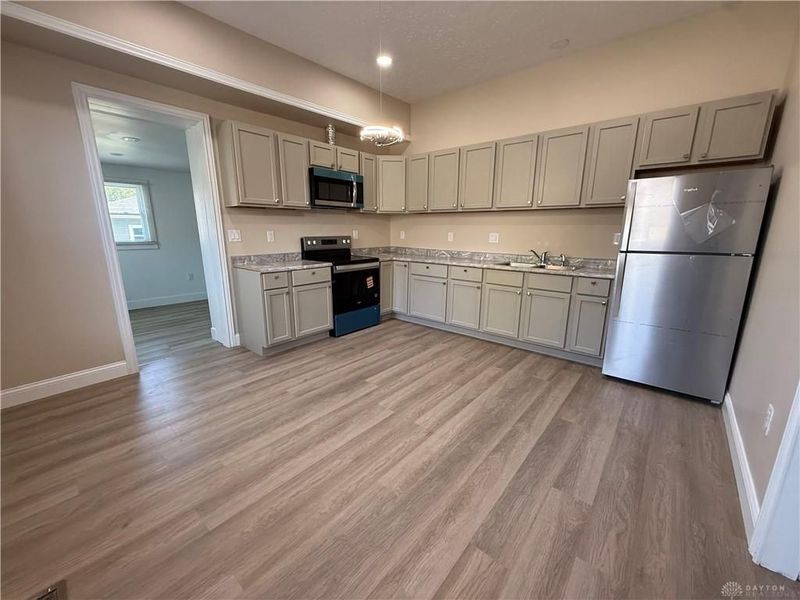 755 Huffman Avenue, Dayton, OH 45403 Photo 6