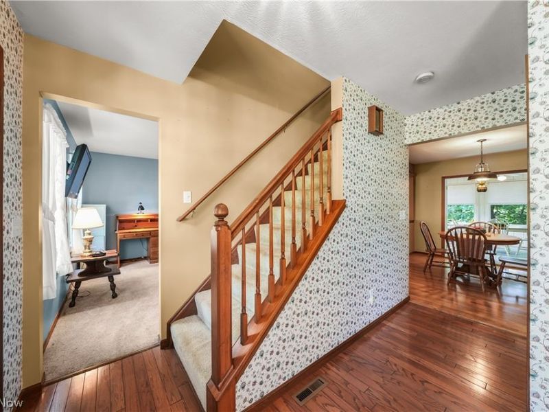 8226 Clover Lane, Garrettsville, OH 44231 Photo 16