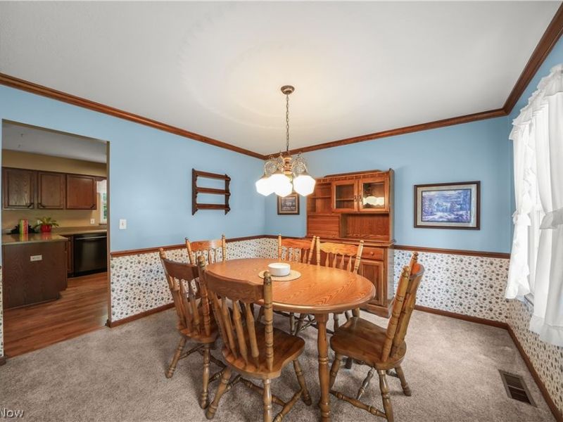 8226 Clover Lane, Garrettsville, OH 44231 Photo 17