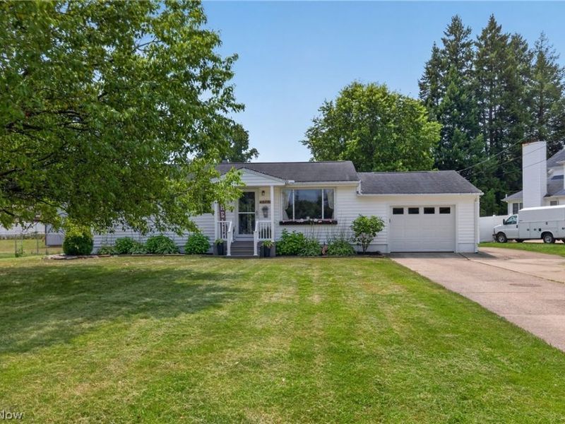 46785 Middle Ridge Road , Amherst, OH 44001 Photo 2