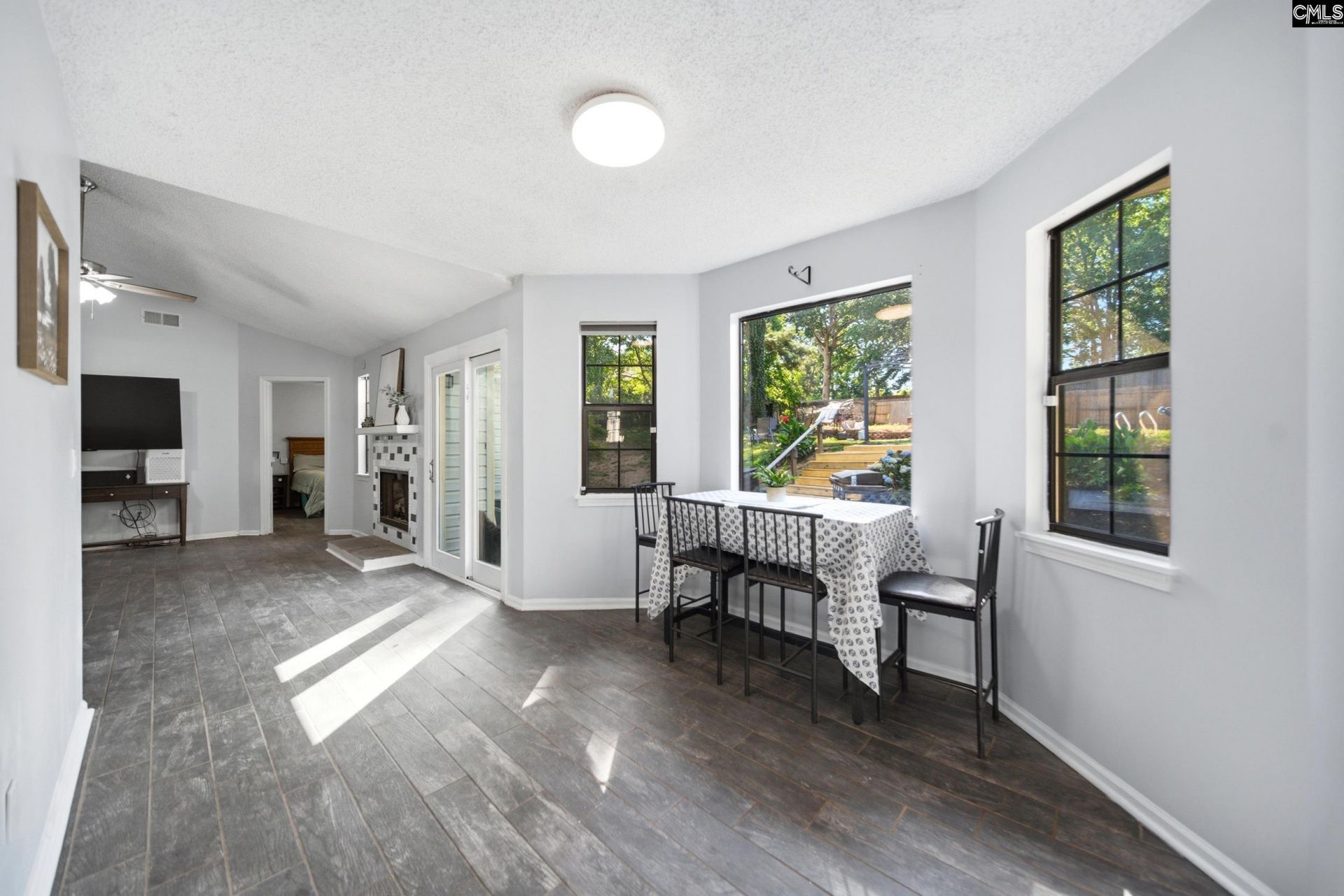 216 Puller Court  Photo 10