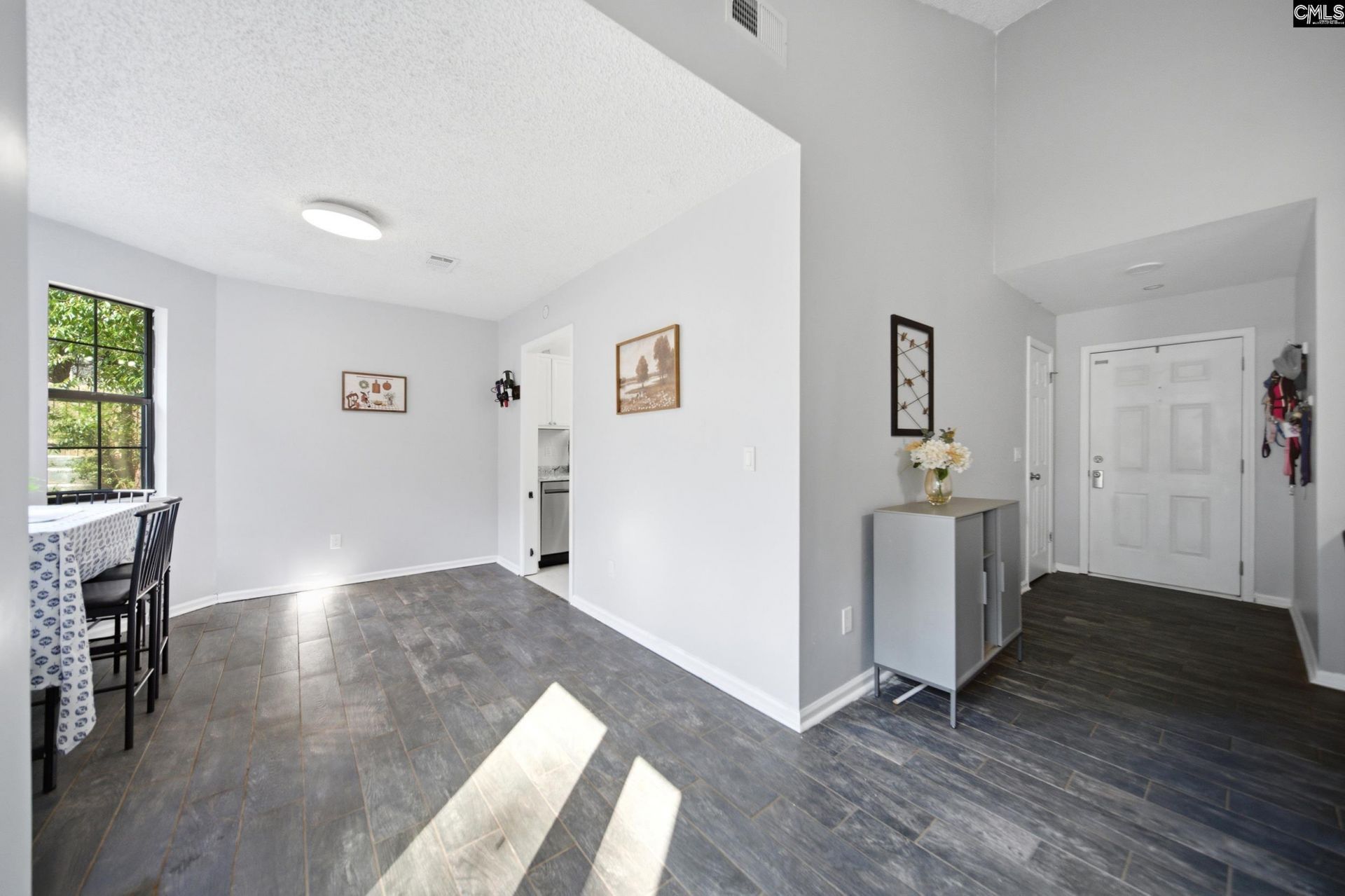 216 Puller Court  Photo 8