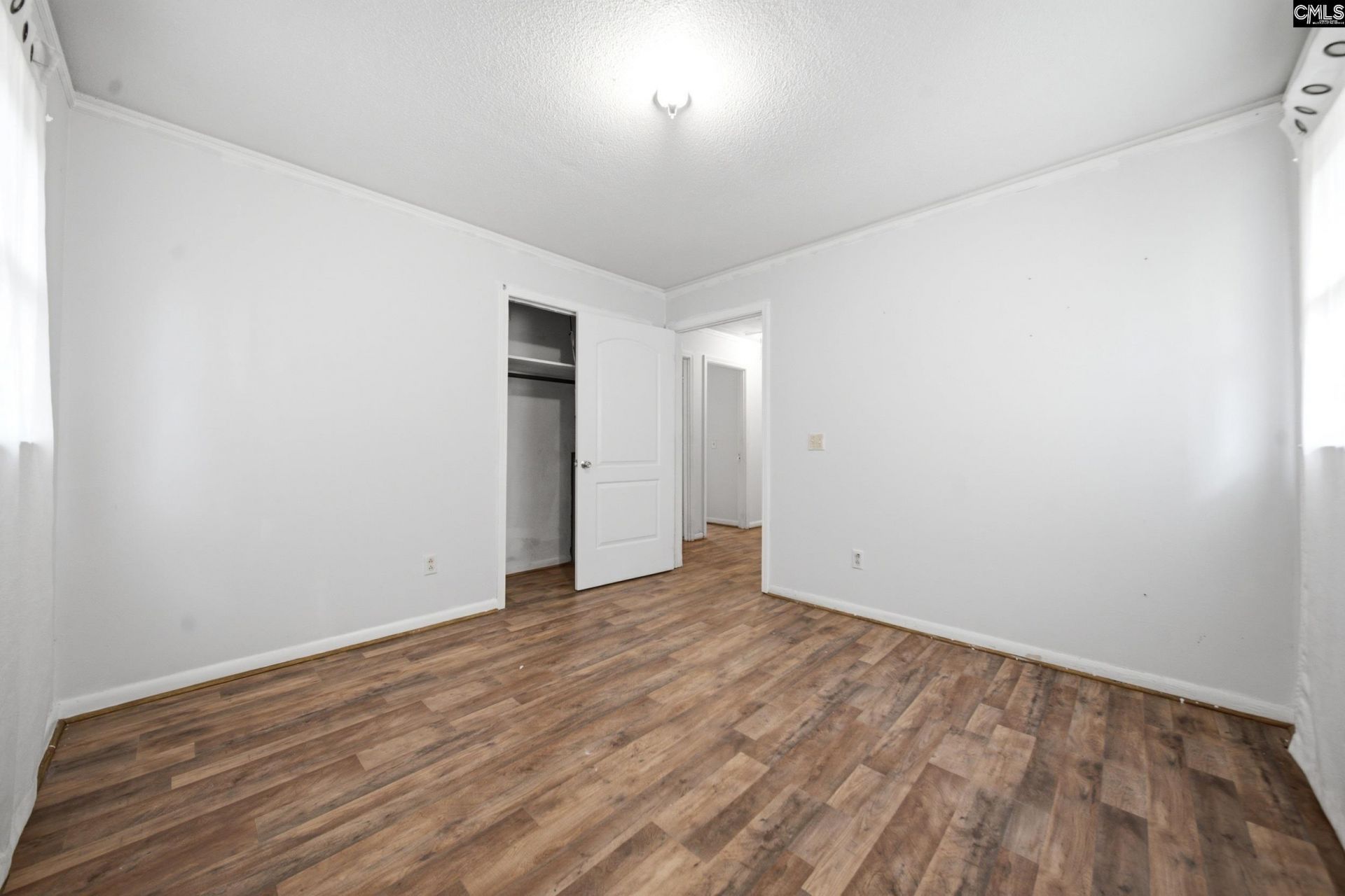 233 Redwood Court  Photo 15