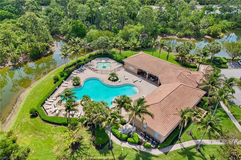2536 Laurentina Ln, Cape Coral, FL 33909 Photo