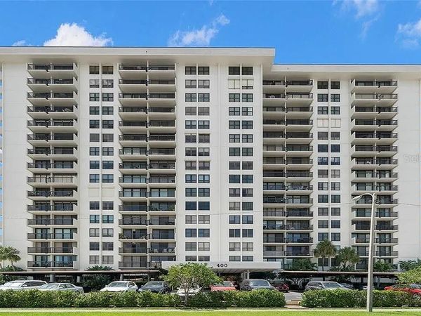 400 ISLAND WAY , Unit 1409, CLEARWATER BEACH, FL 33767
