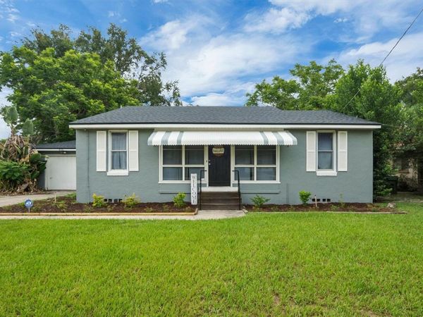 615 AVENUE A NE, WINTER HAVEN, FL 33881