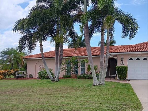 980 N GONDOLA DRIVE , VENICE, FL 34293