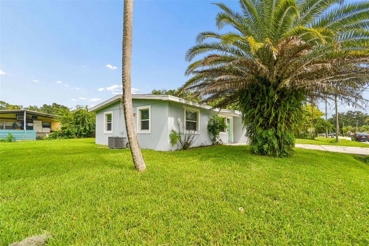 173 Temple Street, New Smyrna Beach, FL 32168 Photo