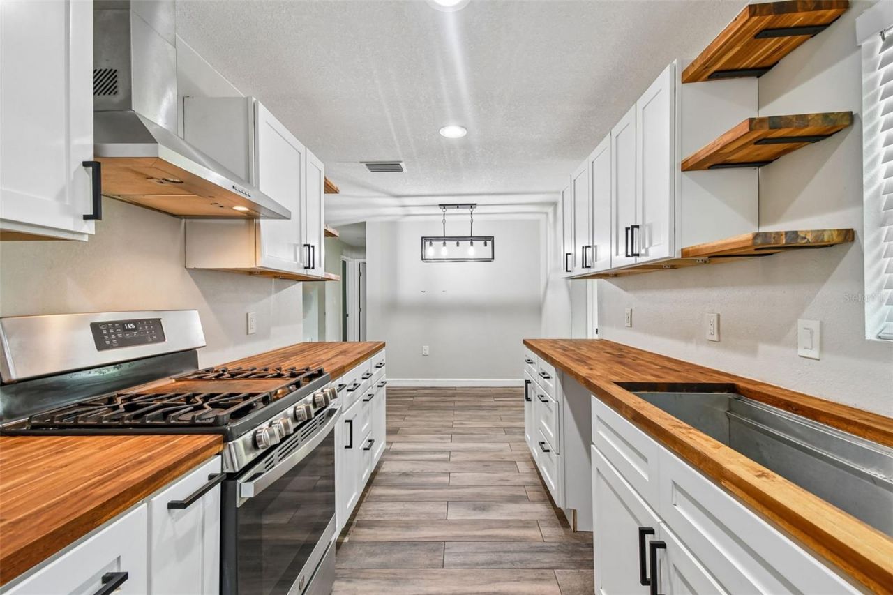 173 Temple Street, New Smyrna Beach, FL 32168 Photo