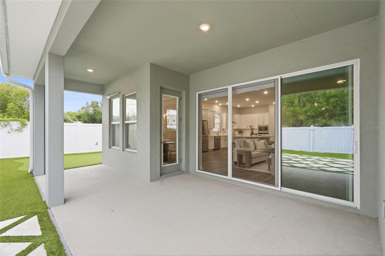 5701 Camila Song Lane, Tampa, FL 33625 Photo