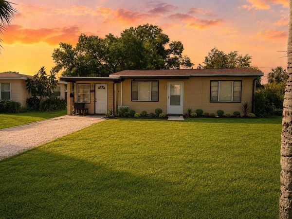 1044 58TH AVENUE N, ST PETERSBURG, FL 33703