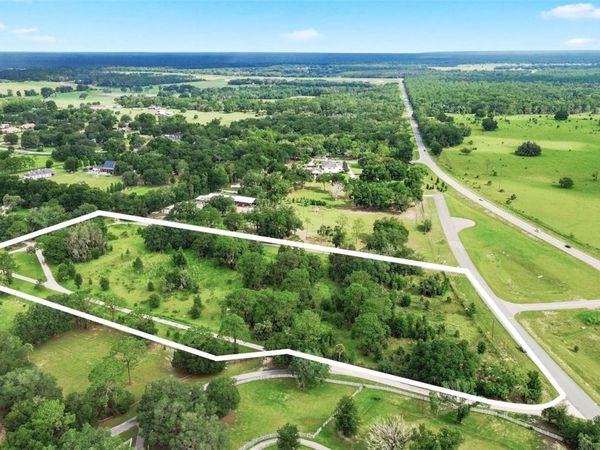 SAHARA COURT , SORRENTO, FL 32776