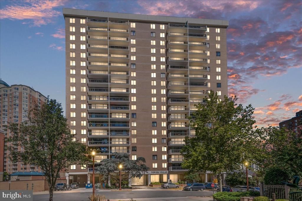 3800 Fairfax Drive, Unit 102, Arlington, VA 22203 Main Photo