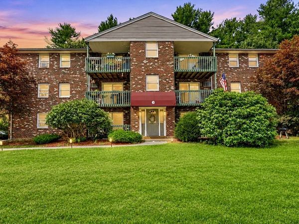 75 Huntoon Memorial Hwy, Unit 6-10, Leicester, MA 01524