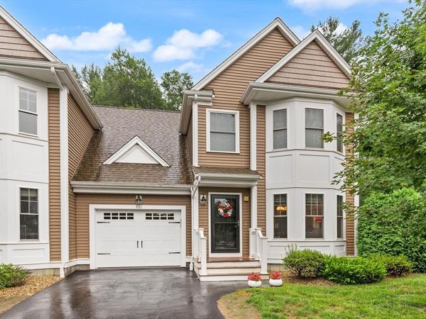 701 Crystal Way, Unit 701, Bellingham, MA 02019